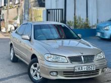 Nissan N16 2002 Car
