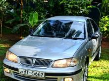 Nissan N16 2000 Car