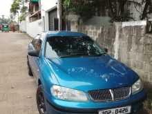 Nissan N16 2000 Car