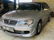 Nissan N16 2004 Car