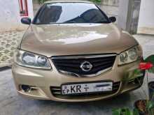 Nissan N16 2011 Car