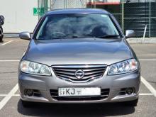 Nissan N16 2010 Car