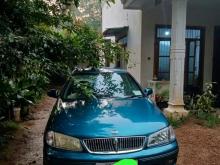 Nissan N16 2000 Car