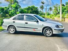 Nissan N16 2000 Car
