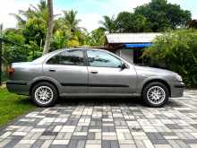Nissan N16 2000 Car