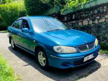 Nissan N16 Ex-saloon 2000 Car