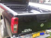 https://riyasewana.com/uploads/nissan-navara-19112626693.jpg