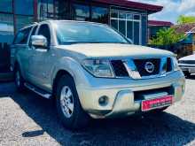 https://riyasewana.com/uploads/nissan-navara-193856763.jpg