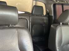 https://riyasewana.com/uploads/nissan-navara-2007-3022081612953.jpg
