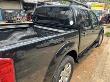 https://riyasewana.com/uploads/nissan-navara-20385324181.jpg