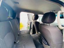 https://riyasewana.com/uploads/nissan-navara-2713023924782.jpg