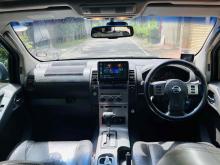 https://riyasewana.com/uploads/nissan-navara-aventura-1215381624692.jpg
