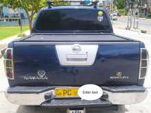 https://riyasewana.com/uploads/nissan-navara-aventura-2006-2617085912302.jpg