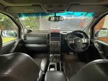 https://riyasewana.com/uploads/nissan-navara-aventura-2007-319242212294.jpg