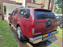 https://riyasewana.com/uploads/nissan-navara-aventura-410172017344.jpg