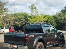 https://riyasewana.com/uploads/nissan-navara-aventura-4123386806.jpg