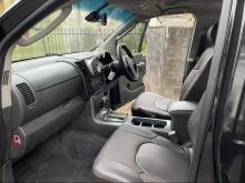 https://riyasewana.com/uploads/nissan-navara-aventura-413054017015.jpg