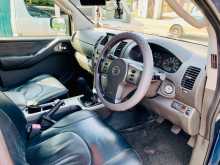 https://riyasewana.com/uploads/nissan-navara-d40-2007-1711391612504.jpg