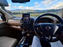 https://riyasewana.com/uploads/nissan-navara-frontier-2010-2113352312122.jpg