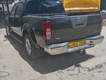https://riyasewana.com/uploads/nissan-nawara-131131114232.jpg