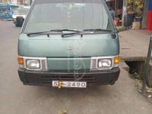 Nissan Vanette 1990 Van