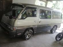 Nissan Nisan Caravan 1993 Van