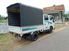 https://riyasewana.com/uploads/nissan-nisan-tow-13751594112.jpg
