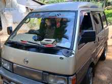 Nissan Nissan 1992 Van