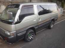 Nissan Nissan 1998 Van