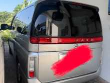Nissan Nissan 2006 Van