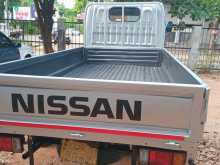 https://riyasewana.com/uploads/nissan-nissan-27859454133.jpg