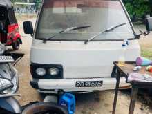 Nissan CARAVAN 1982 Van
