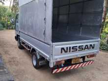https://riyasewana.com/uploads/nissan-nissan-atles-301042234482.jpg