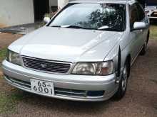 Nissan Bluebird 1996 Car