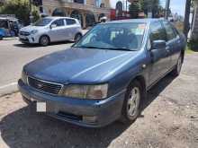 Nissan Bluebird SU14 1999 Car
