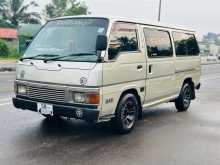 Nissan Caravan 1993 Van