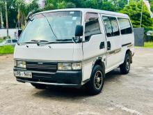 Nissan Caravan 2001 Van