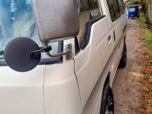 Nissan Caravan 1991 Van