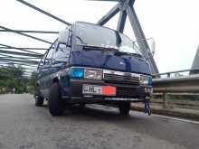 Nissan Caravan E24 1998 Van