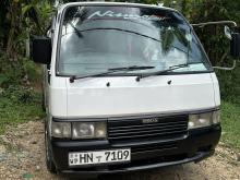 Nissan Caravan 1998 Van