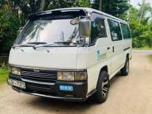 Nissan Caravan 1998 Van