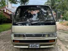 Nissan Caravan Vx 1993 Van