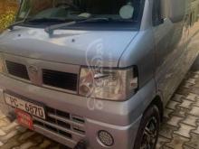 https://riyasewana.com/uploads/nissan-nissan-cliper-2005-282106011280226.jpg