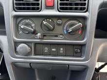 https://riyasewana.com/uploads/nissan-nissan-clupper-31911116665.jpg