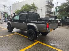 Nissan D21 1996 Truck