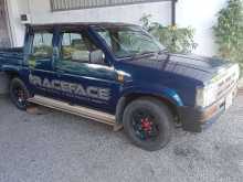 Nissan D21 1981 SUV