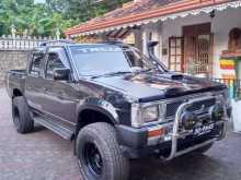 Nissan D21 1989 Pickup