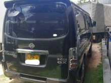 Nissan E25 2004 Van