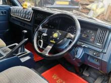 https://riyasewana.com/uploads/nissan-nissan-largo-111716256935.jpg
