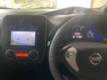 https://riyasewana.com/uploads/nissan-nissan-leaf-1811570317454.jpg